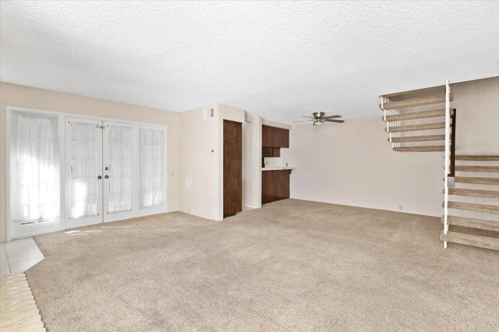 Photo #8: NDP2600999 Listing: Photo #8