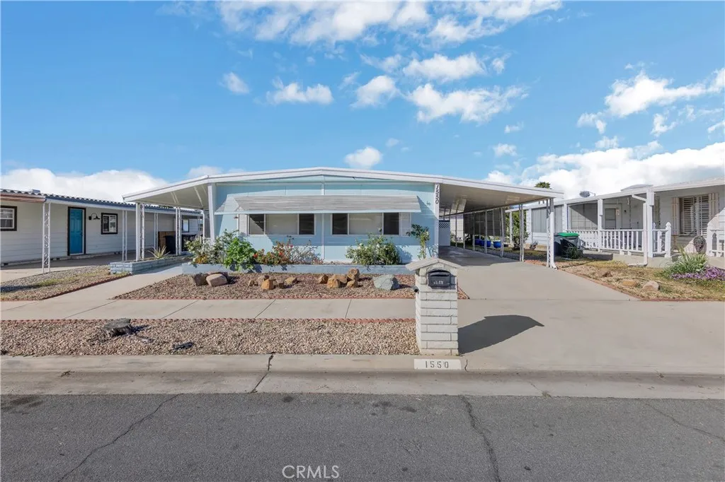 1550 San Vicente, Hemet, CA 92543 - Main photo, Hemet, CA