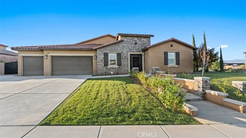 Corona, CA 92881
