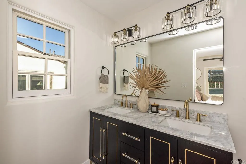 https://cdn.realtyfeed.com/cdn/127/306633058/0c0c064afc5a78ffd306568780147194.webp