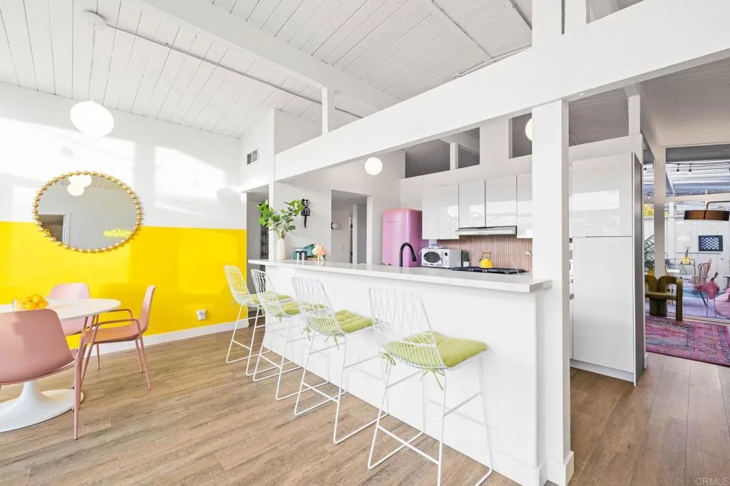 https://cdn.realtyfeed.com/cdn/127/306633074/8845f278cee41d573f47814fb8101839.webp