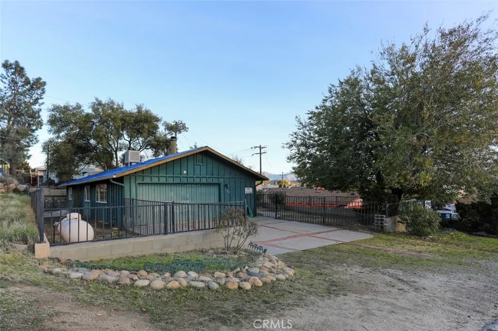 108 Cypress, Wofford Heights, CA 93285 - Photo 2 of 28, Wofford Heights, CA