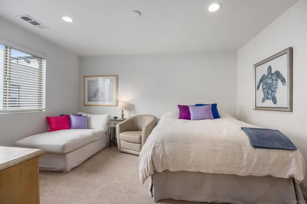 https://cdn.realtyfeed.com/cdn/127/306633150/8918fc6d34d92e73ec6461f22b76ce84.webp