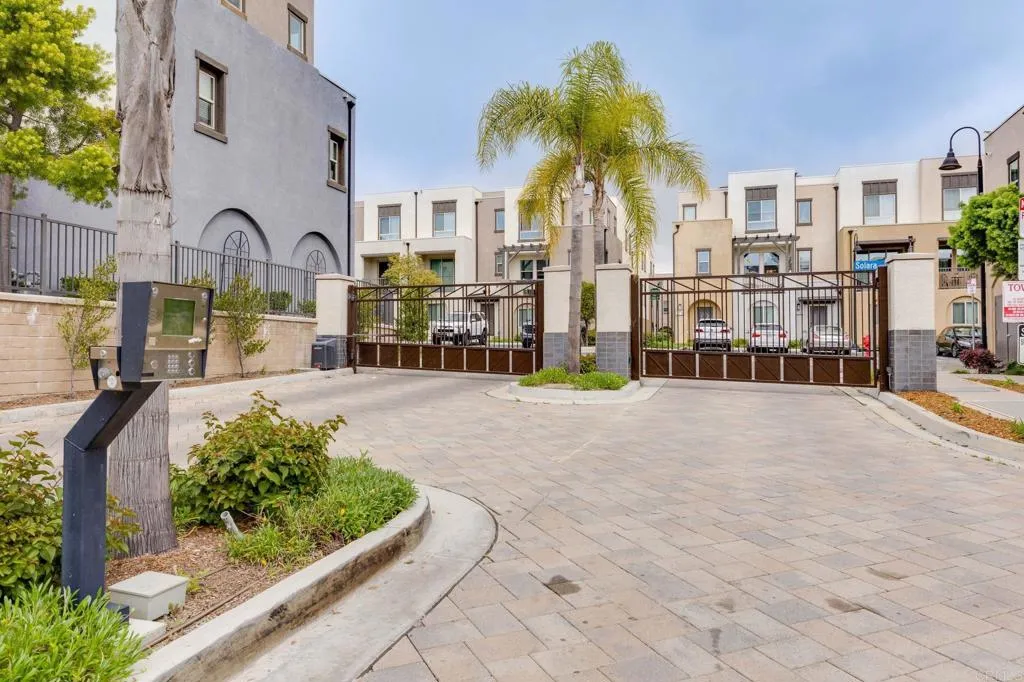 https://cdn.realtyfeed.com/cdn/127/306633150/8944ed38e7a1cca8e146124d8510780a.webp