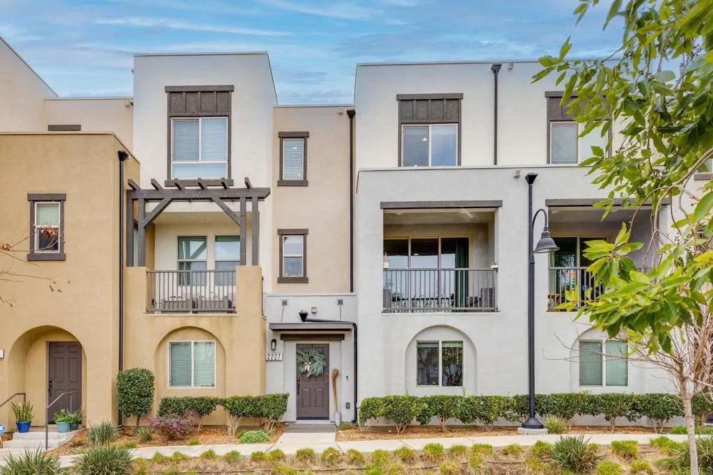 https://cdn.realtyfeed.com/cdn/127/306633150/c862e0a4de8e06598d243d3d251f14f4.webp