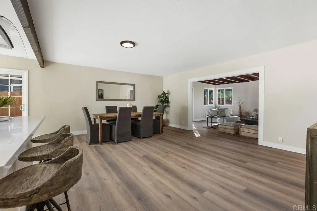 https://cdn.realtyfeed.com/cdn/127/306633154/1d8879d52a4f64efe883394b1145763a.webp
