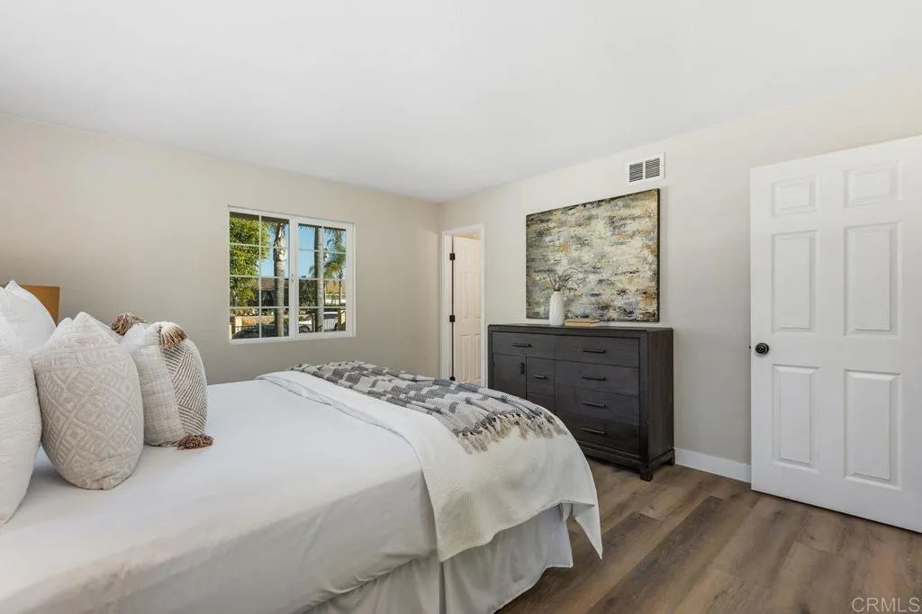 https://cdn.realtyfeed.com/cdn/127/306633154/43668b0d99e1d8c51bef9a997c4921c3.webp