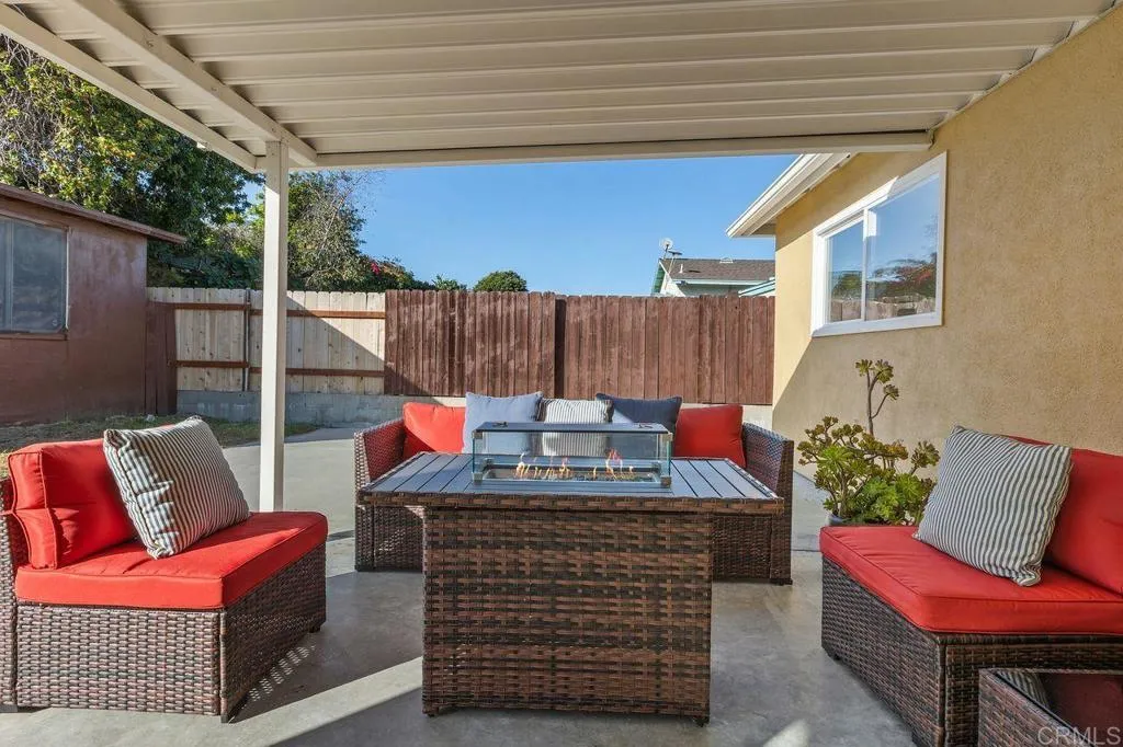 https://cdn.realtyfeed.com/cdn/127/306633154/480e43e95ddb0aded3b4826d29f8bff5.webp
