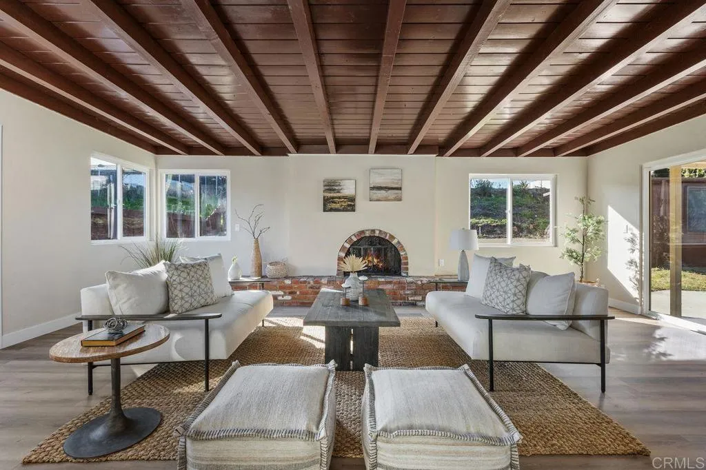 https://cdn.realtyfeed.com/cdn/127/306633154/601b390f37234adc1182f0c0255e53c4.webp
