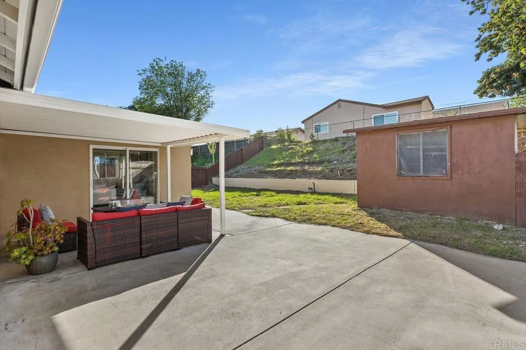 https://cdn.realtyfeed.com/cdn/127/306633154/74fc046672572b74e8d7a56734ad7800.webp