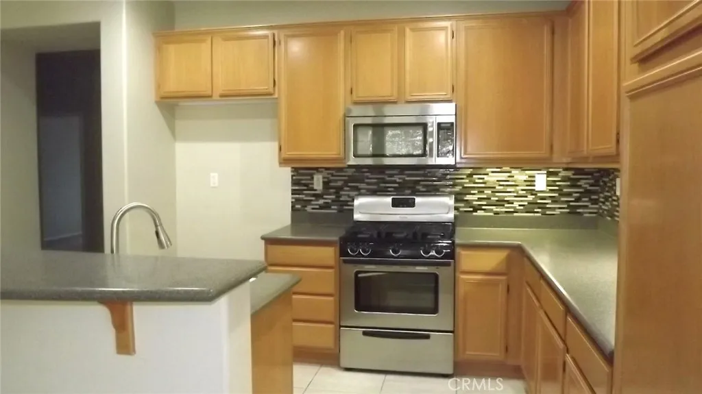 11044 Ragsdale Road, Loma Linda, CA 92354 - Photo 3 of 11, Loma Linda, CA