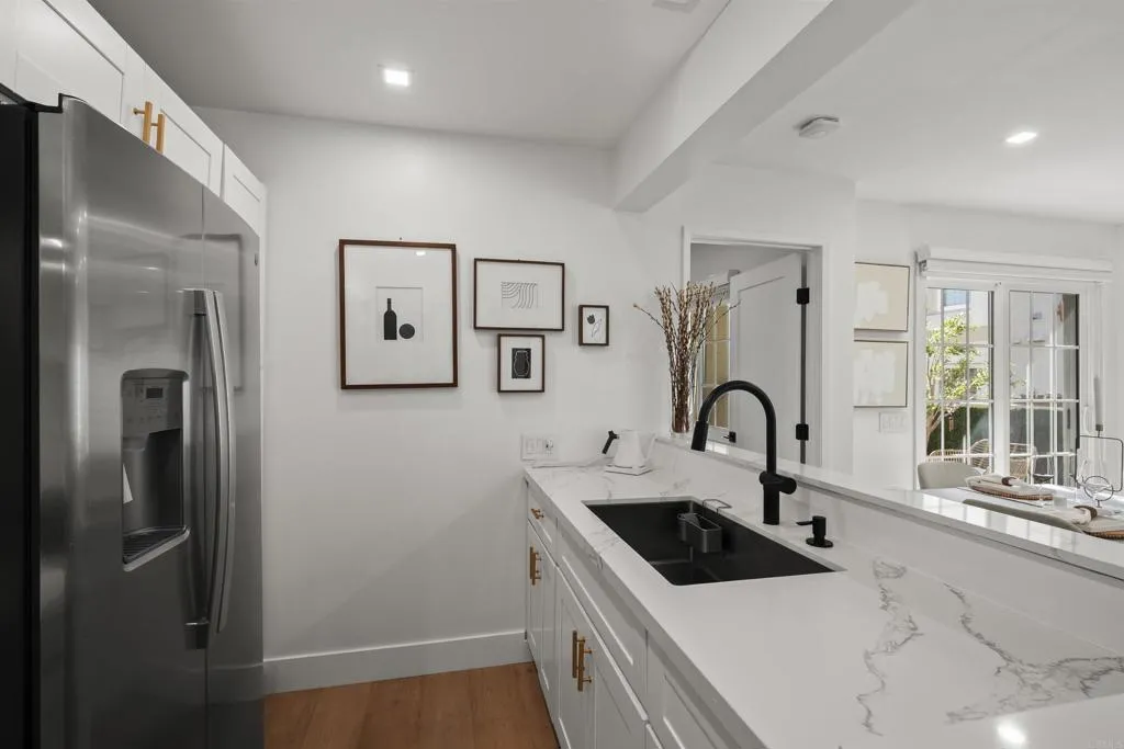 Photo #9: PTP2600806 Listing: Photo #9