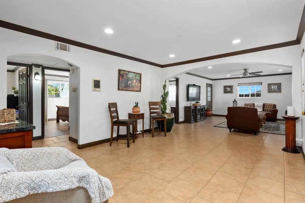 Photo #6: NDP2601021 Listing: Photo #6