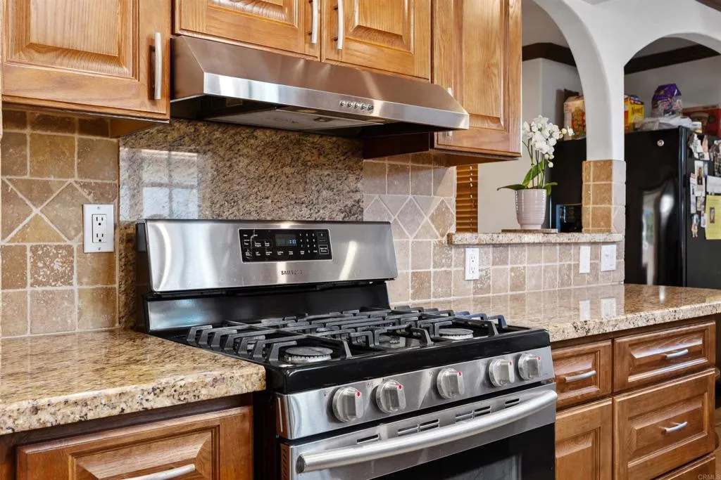 Photo #19: NDP2601021 Listing: Photo #19