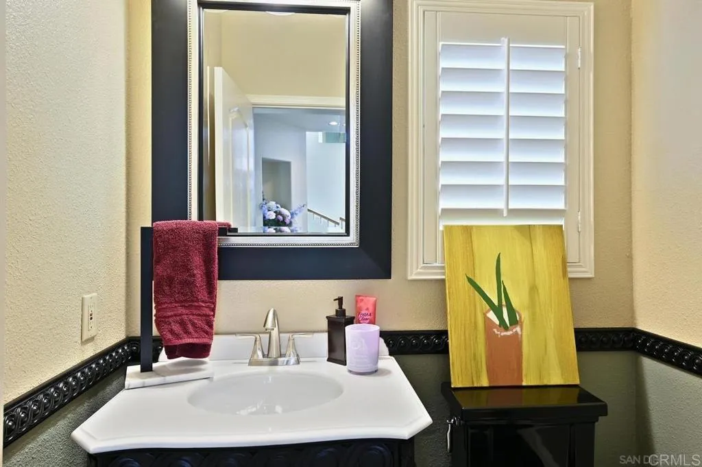 https://cdn.realtyfeed.com/cdn/127/306633345/265d4cbd6b6fcb9f7c21e0065464a221.webp