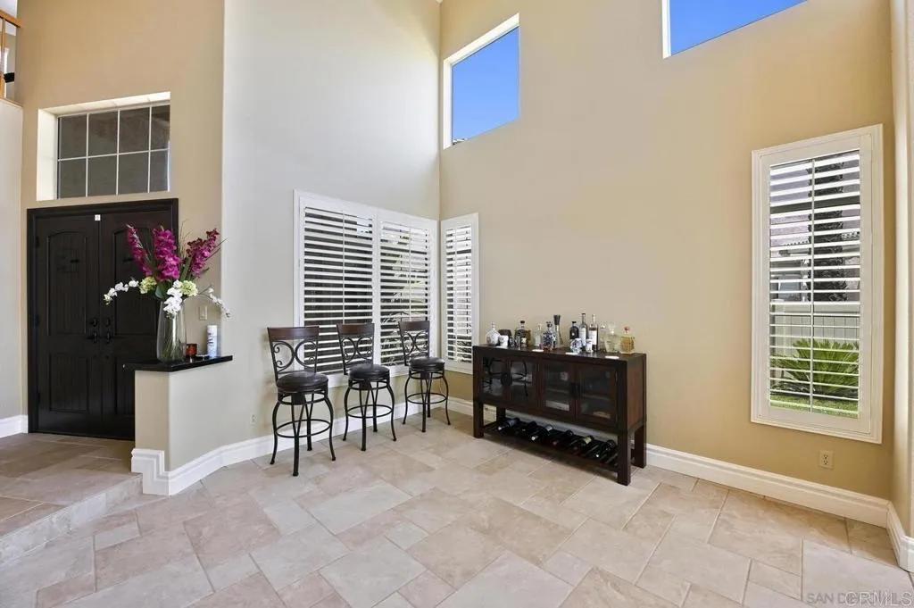https://cdn.realtyfeed.com/cdn/127/306633345/7263070a019d4ad3f24a989286eb54fb.webp