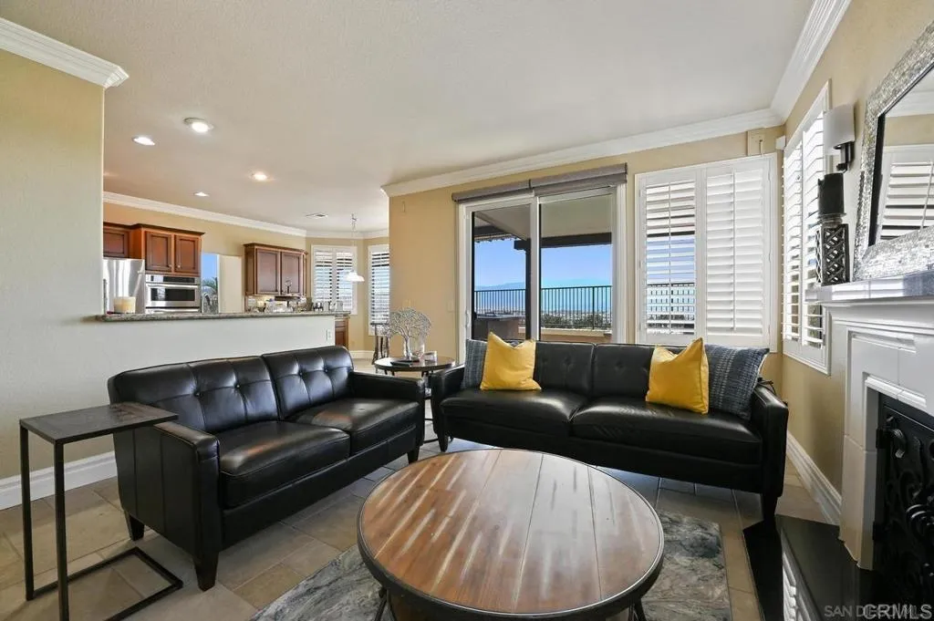 https://cdn.realtyfeed.com/cdn/127/306633345/cc4948516c024f0b7677d55dca354c00.webp
