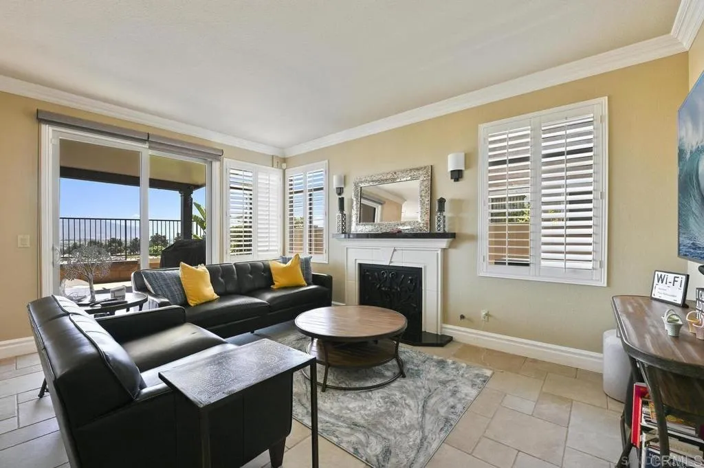 https://cdn.realtyfeed.com/cdn/127/306633345/d7ba0766767521de64f2ebd72b721a18.webp