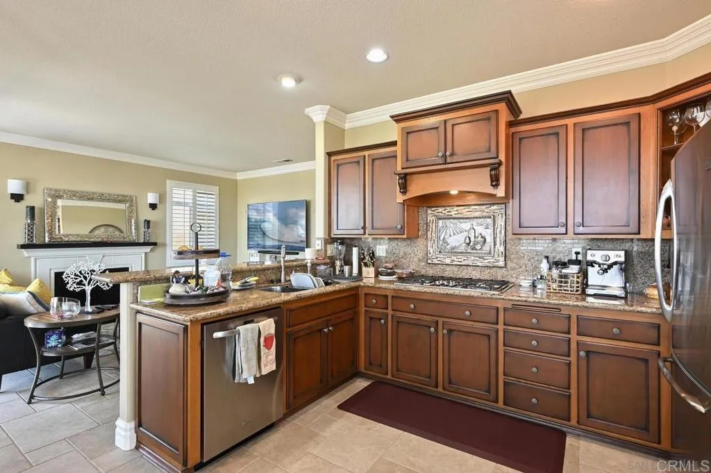 https://cdn.realtyfeed.com/cdn/127/306633345/f7904d9b05b292f1f0358322559fd473.webp