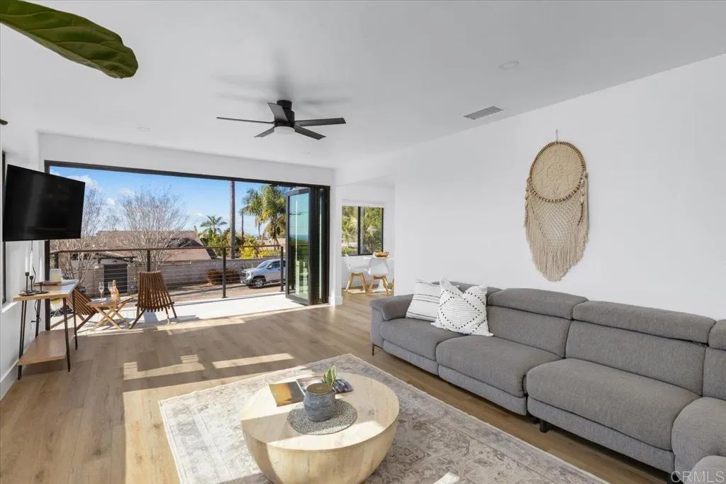 https://cdn.realtyfeed.com/cdn/127/306633389/234f1a2170eb4bf159a0e0aa2f530bd1.webp