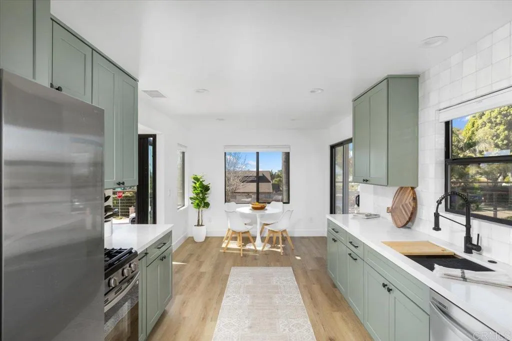 https://cdn.realtyfeed.com/cdn/127/306633389/8d0d9f0a55c5e536ccfa4d2d97fb68e2.webp