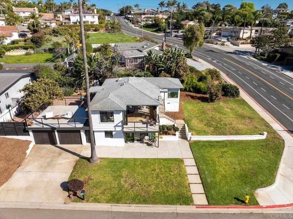 https://cdn.realtyfeed.com/cdn/127/306633389/f90714c540429845bd1f8987d63d335d.webp