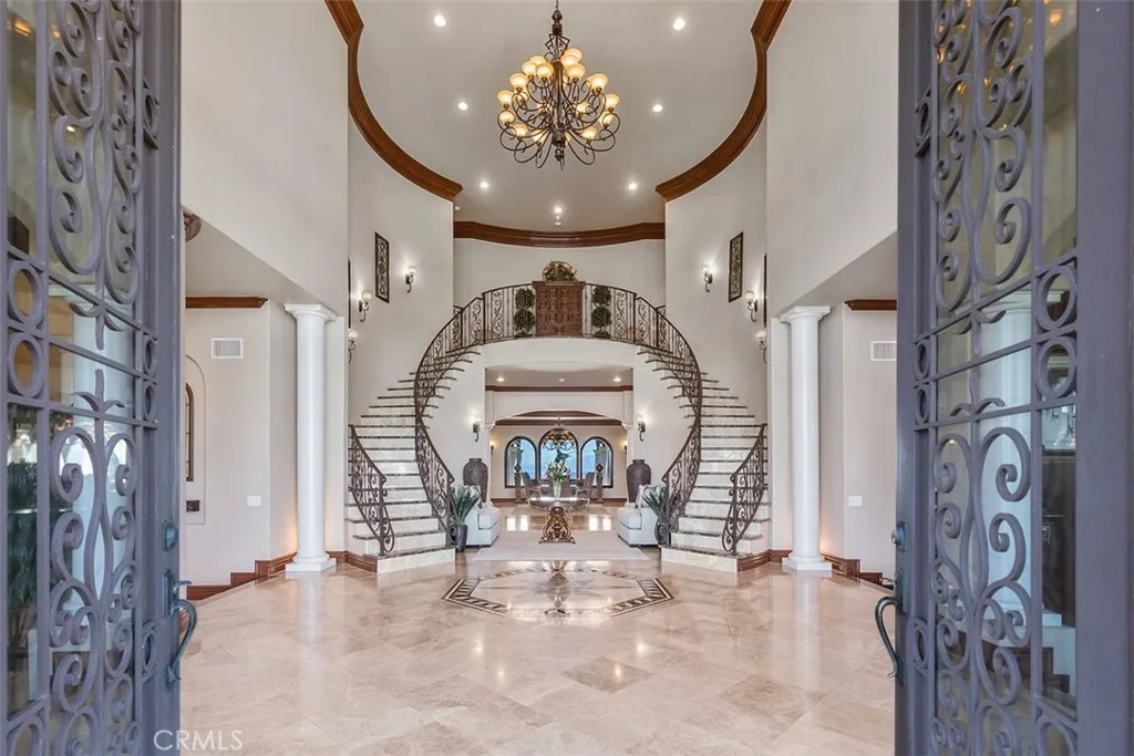 Murrieta, CA 92562