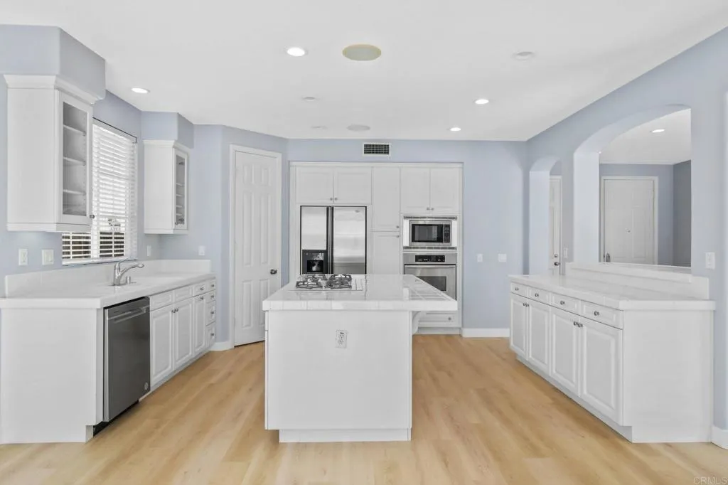 Photo #21: PTP2600814 Listing: Photo #21