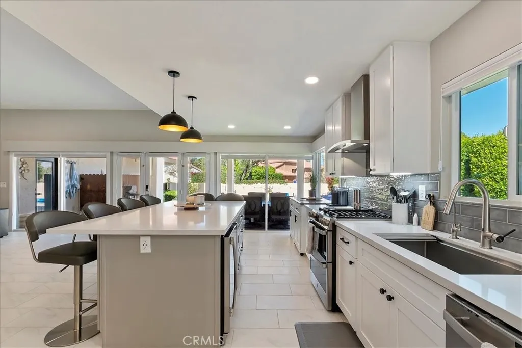 Palm Desert, CA 92211