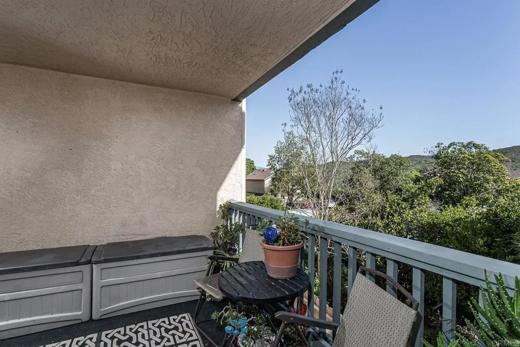 https://cdn.realtyfeed.com/cdn/127/306633553/c4ad40c5fc3f96891909834ac2bb469c.webp