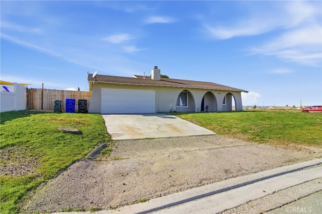 10424 Stage Coach Drive, Adelanto, CA 92301 - Photo 3 of 22, Adelanto, CA