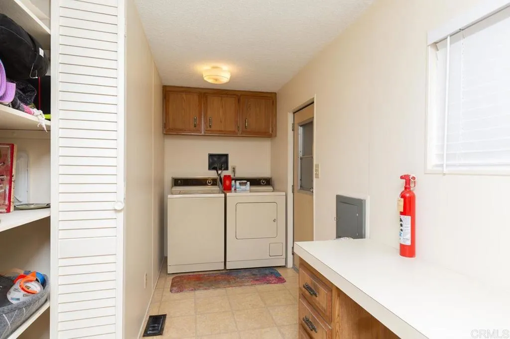 https://cdn.realtyfeed.com/cdn/127/306633560/80347c31db31e39278ed61a3bfe051c2.webp