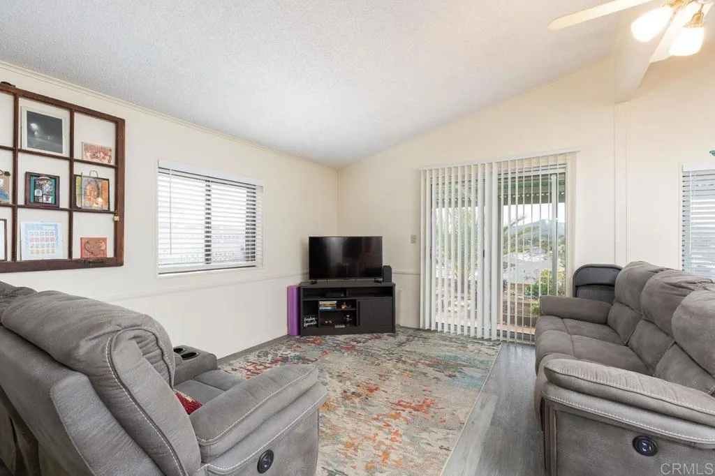 1719 Kiwi Gln, Escondido, CA, 92026