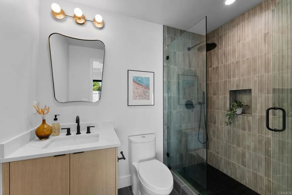 Photo #21: NDP2601035 Listing: Photo #21