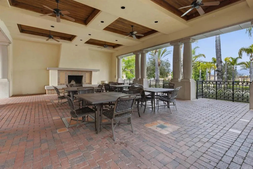 Photo #7: PTP2600817 Listing: Photo #7