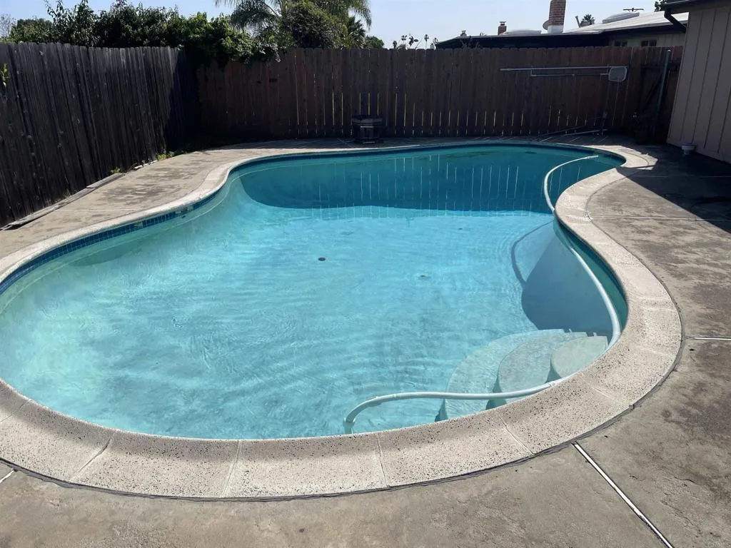 https://cdn.realtyfeed.com/cdn/127/306633638/14ae70704a4bd96a8d3c28102008a58c.webp