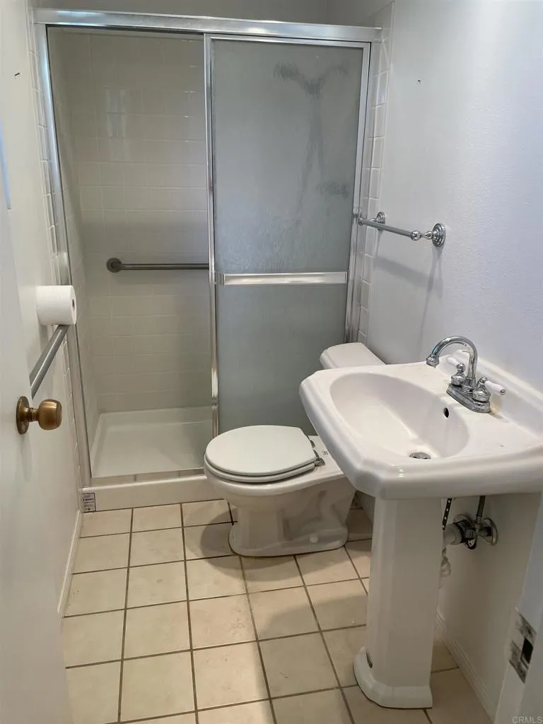 https://cdn.realtyfeed.com/cdn/127/306633638/c9d12059e582799e4acd7d1aa661792c.webp