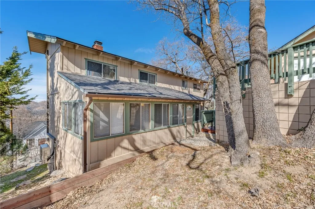 1405 Sequoia Drive, Lake Arrowhead, CA 92352 - Photo 2 of 32, Lake Arrowhead, CA