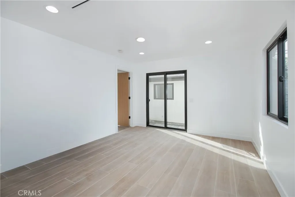 8143 Hazeltine, Panorama City, CA 91402 - Photo 5 of 12, Panorama City, CA