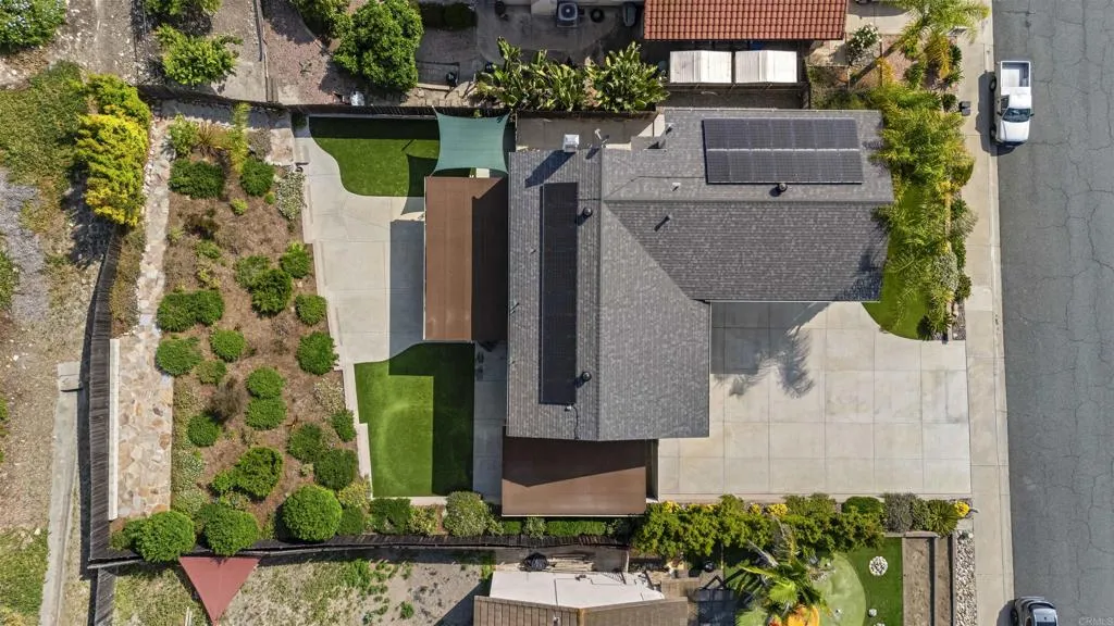 https://cdn.realtyfeed.com/cdn/127/306633782/33befb0a1d165b3a388377c3e8f31321.webp
