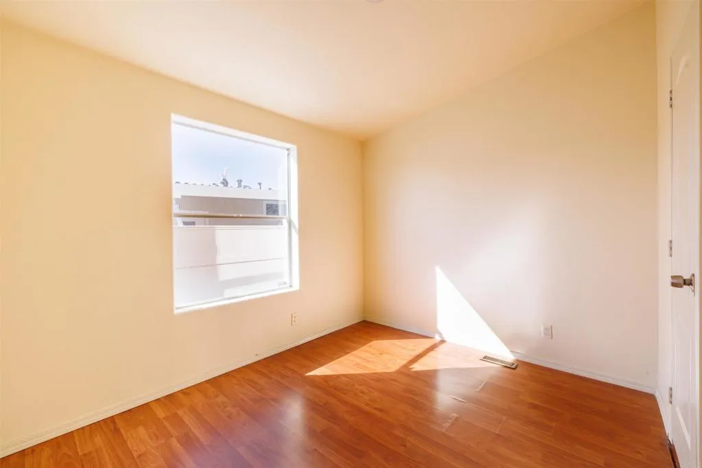 https://cdn.realtyfeed.com/cdn/127/306633803/c1ab510795b4760690e590054505ce98.webp