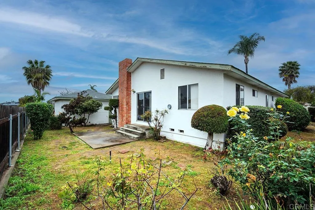 https://cdn.realtyfeed.com/cdn/127/306633842/97bbe5df28bf4a08c981545300031658.webp