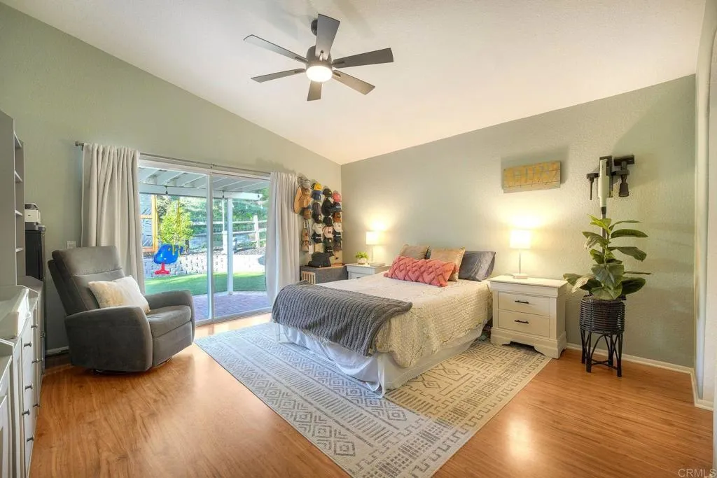 https://cdn.realtyfeed.com/cdn/127/306633861/5d3af3fde606648c291fb826f421ae24.webp