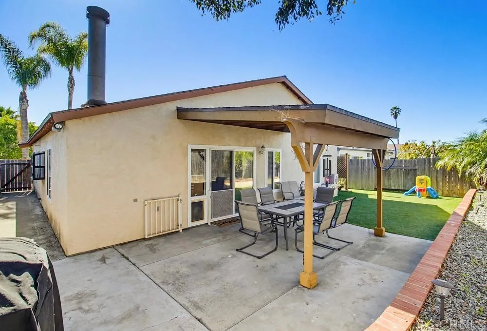https://cdn.realtyfeed.com/cdn/127/306633863/3a3713f2c7fd651b626650c663e90307.webp