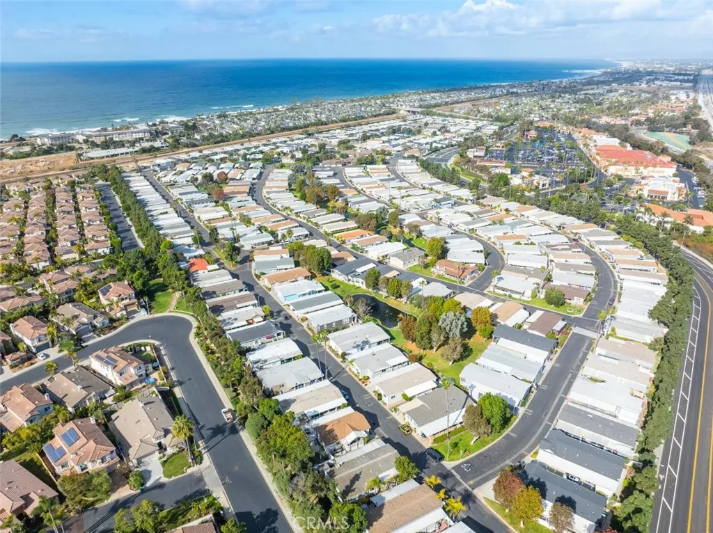 https://cdn.realtyfeed.com/cdn/127/306633883/845afa409d7f604b1855c9cab6997ad8.webp