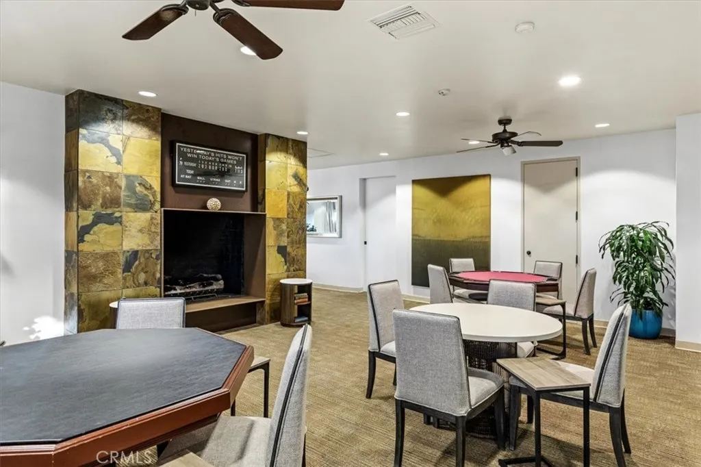 https://cdn.realtyfeed.com/cdn/127/306633883/bfb4245e1a5f5dfea2df28c3fe7e6605.webp