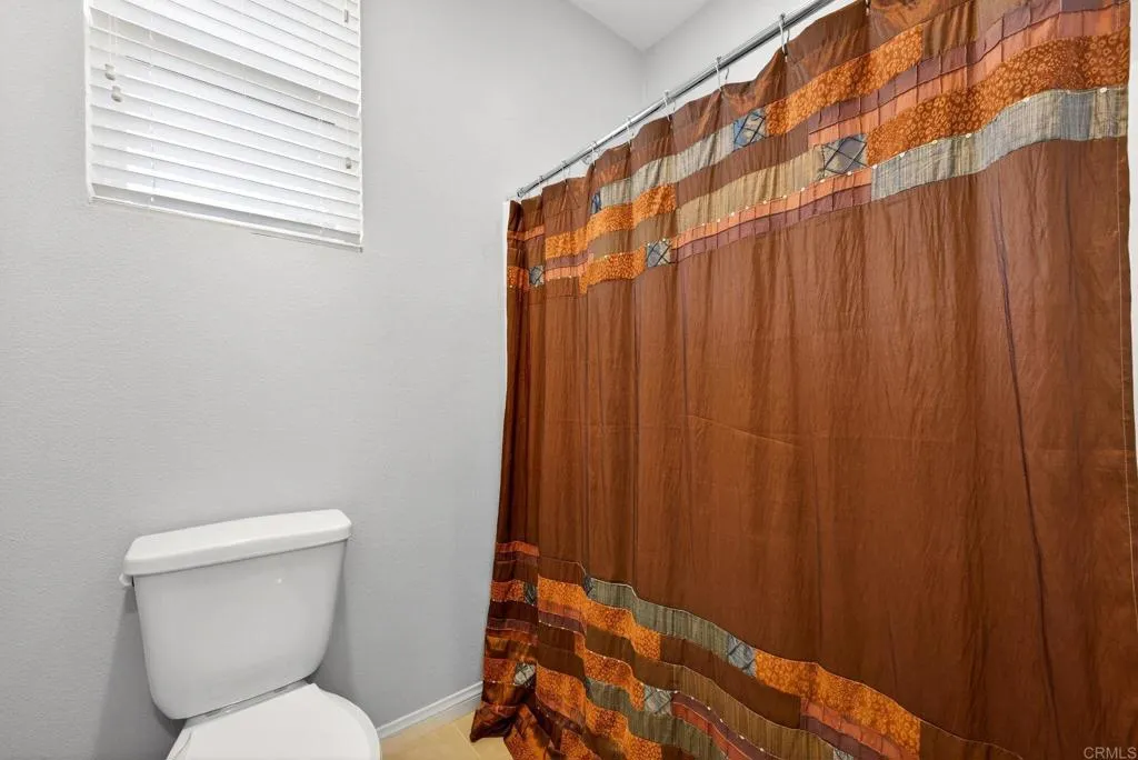 https://cdn.realtyfeed.com/cdn/127/306633890/59d68a4a54853090bc41057d6987a292.webp