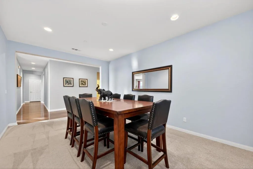 https://cdn.realtyfeed.com/cdn/127/306633890/c574c84a6d8053026ccb8e03b835de3d.webp