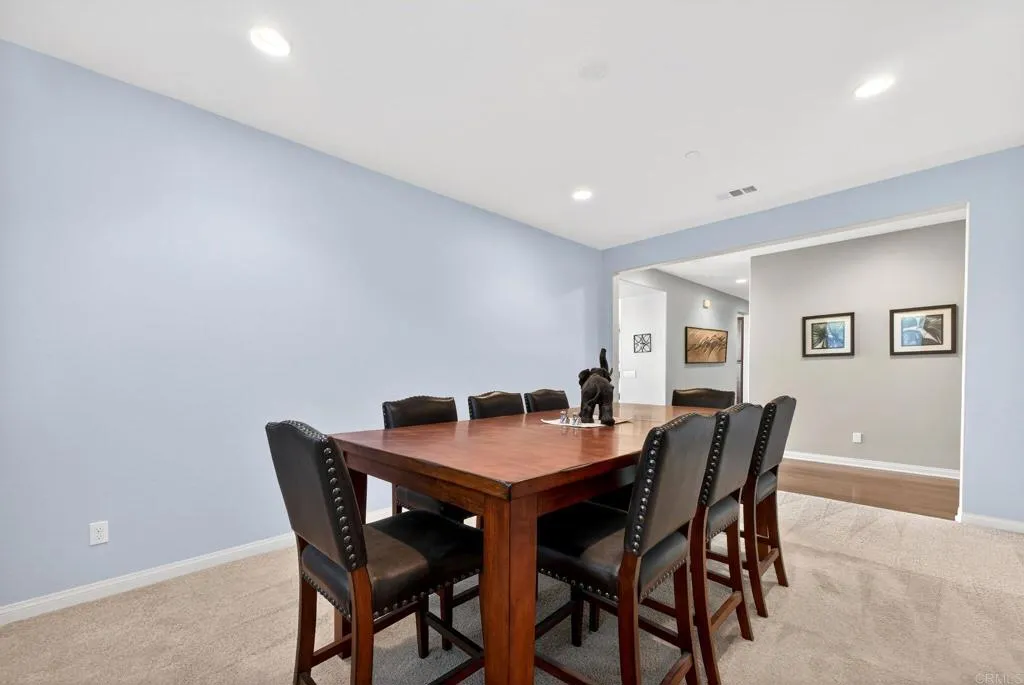 https://cdn.realtyfeed.com/cdn/127/306633890/f6c222213ec6e6e06dc6881dc9146953.webp