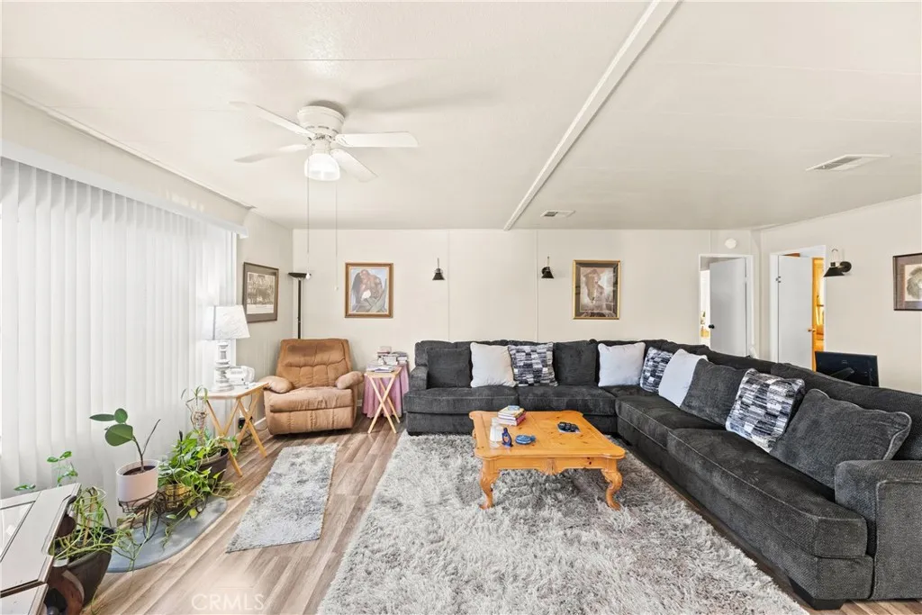 2964 Silver Oak Way, Hemet, CA, 92545